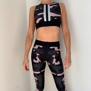 Ultracorp set size S (never worn)